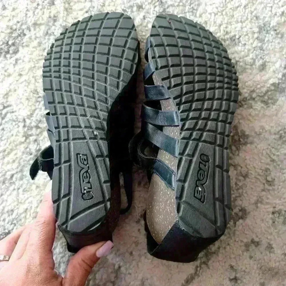 Teva Cabrillo Wedge Black Leather Gladiator Sandal 7 - Picture 14 of 14